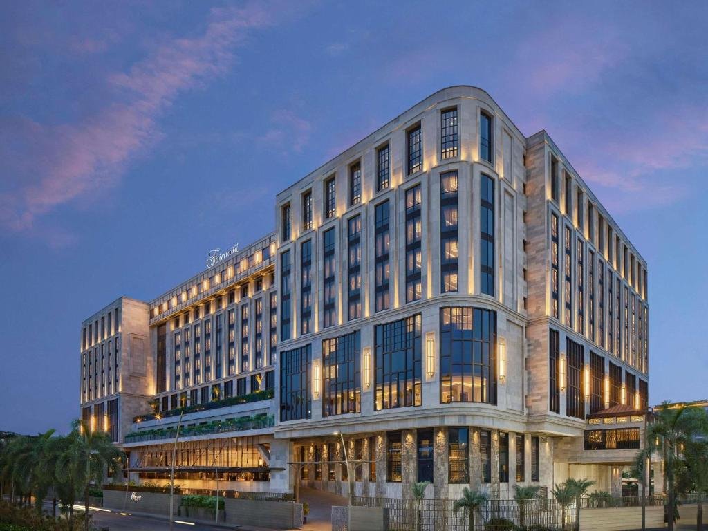 Fairmont Hotel